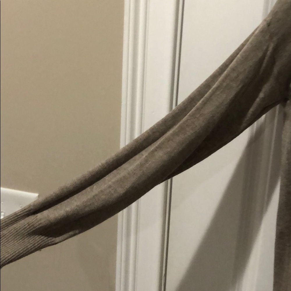 Cardigan - Picture 5 of 6
